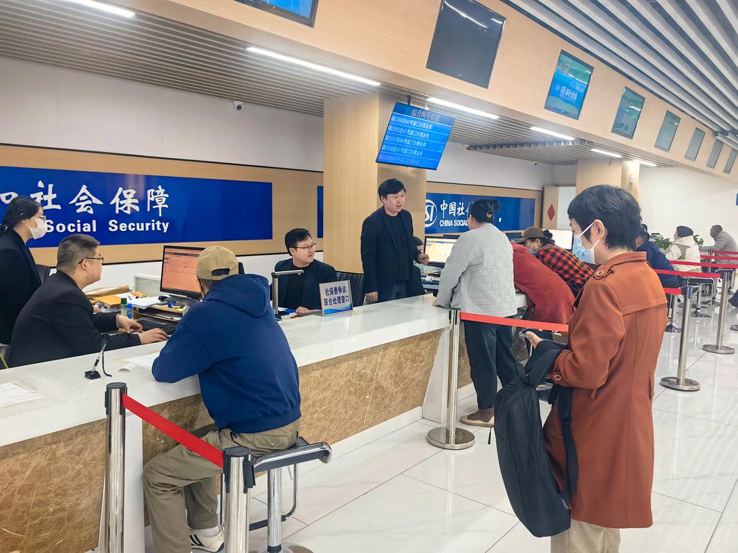 万康搞懂医保个人账户余额取出条件，避免白跑腿